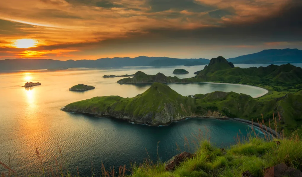 Komodo Islands Tour
